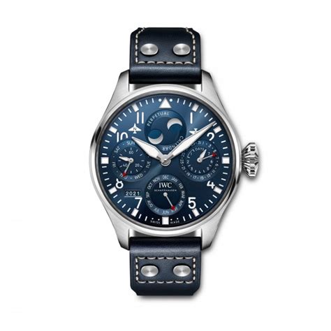 IWC UNVEILS BIG PILOT’S WATCH CAMPAIGN STARRING 